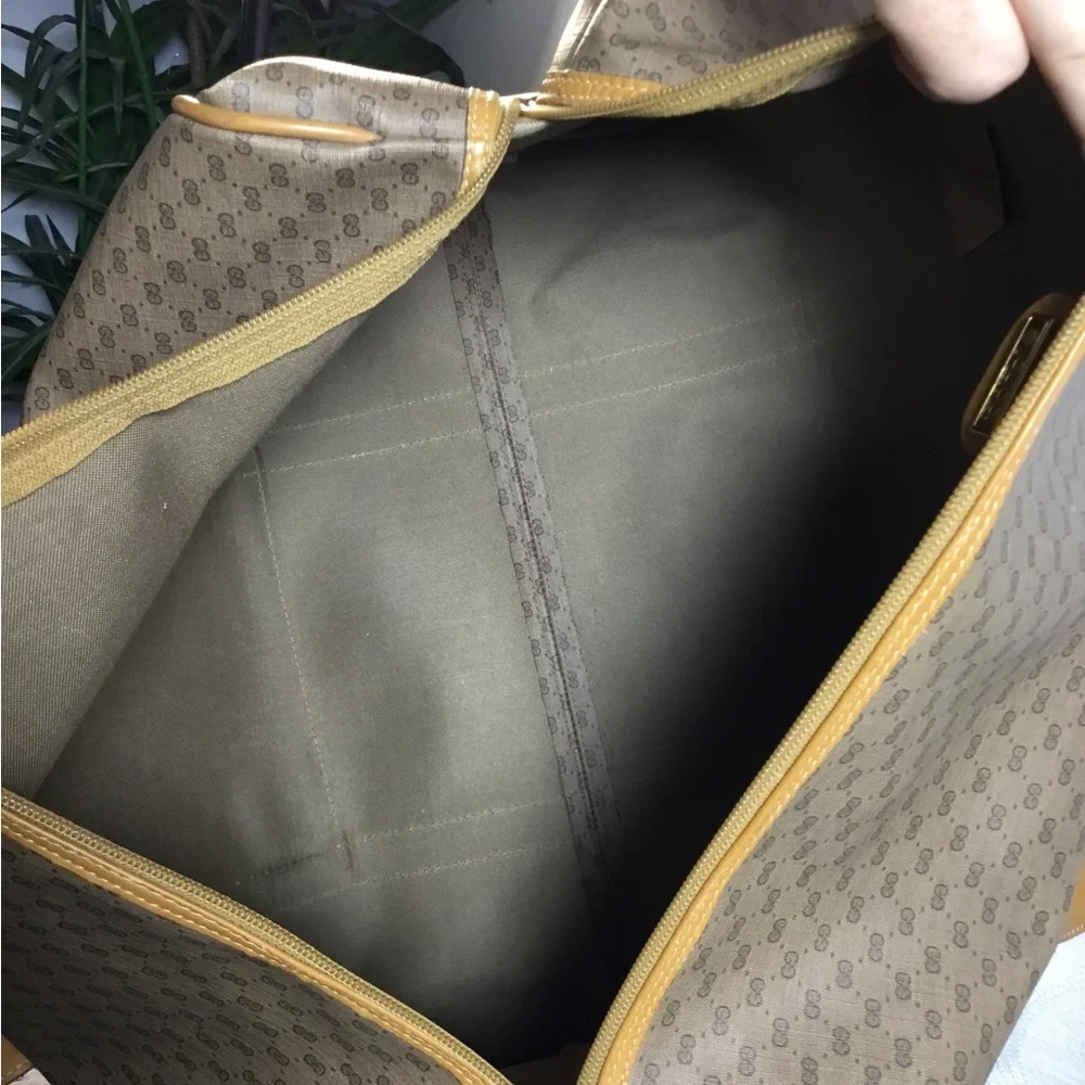 Gucci vintage micro